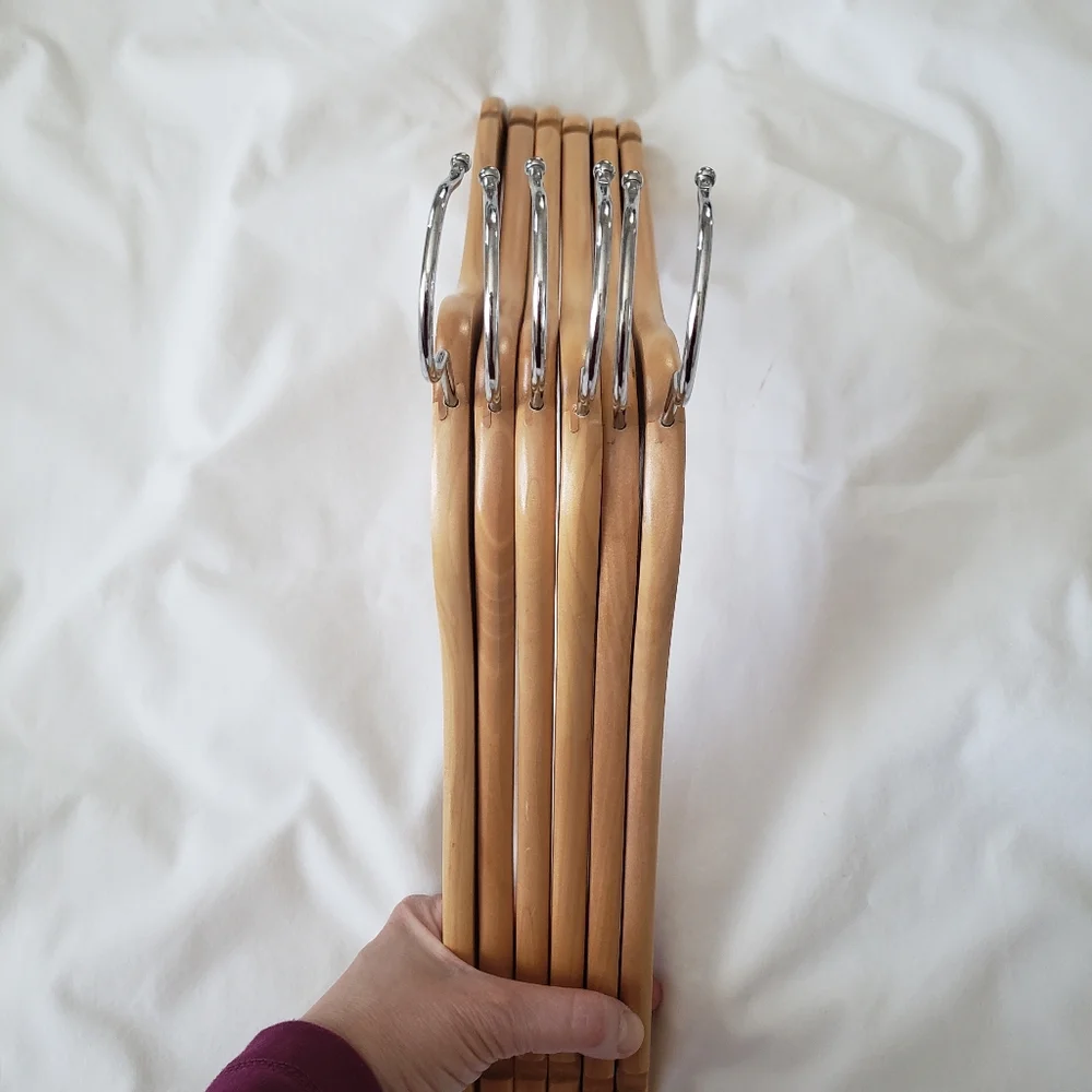 SET OF 6 FLAT WOODEN HANGERS